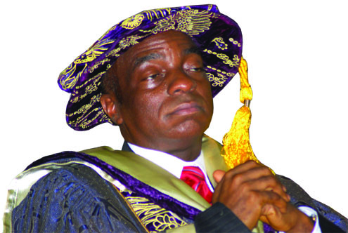 •Oyedepo...-His-church-members-assaulted-journalists-and-Ogun-tax-officials (1)